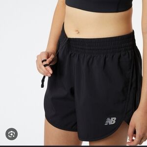 New Balance athletic shorts 5 inch adjustable straps activewear lightweight L.